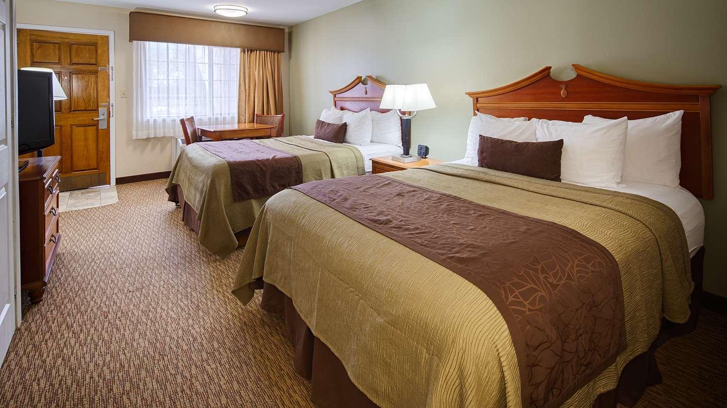 Best Western Inn Of Бренем Екстер'єр фото