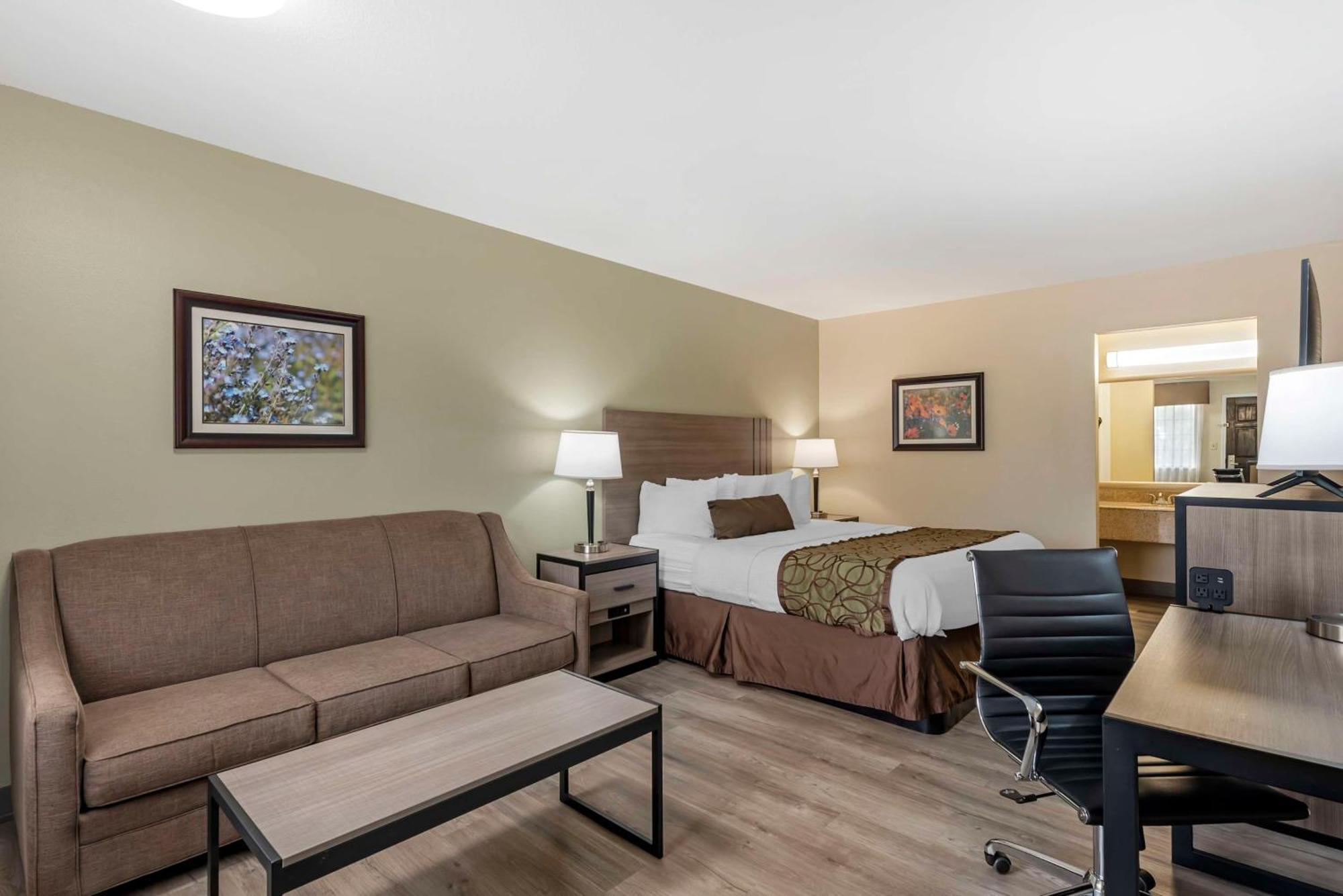 Best Western Inn Of Бренем Екстер'єр фото