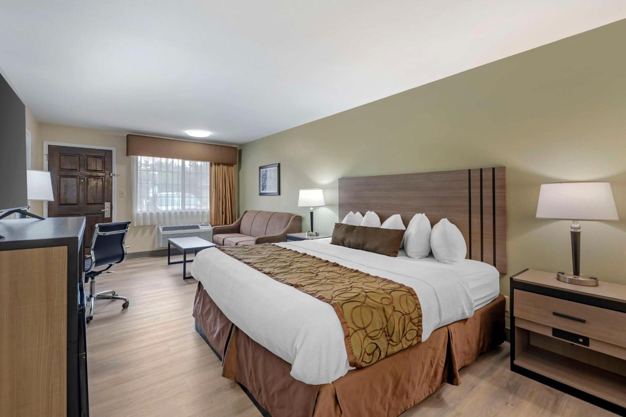 Best Western Inn Of Бренем Екстер'єр фото
